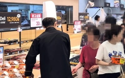 대형마트들 3000원대 치킨전쟁…배달치킨보다 싸 완판행렬
