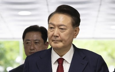 내란특검 "오후 3시30분까지 尹 강제구인 집행 시도"