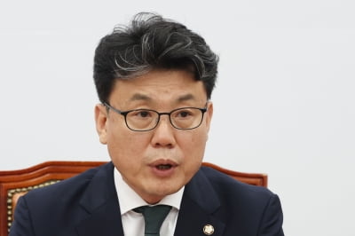 진성준 "부동산 시장 상황 심각하면 세제 조치도 검토해야"