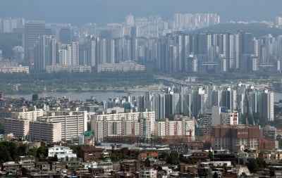 '전세의 월세화'에 서민 부담 '껑충'…초강력 규제가 불붙일까