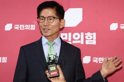 국회 찾은 김문수 "국민의힘, 하루이틀에 개선 안돼"