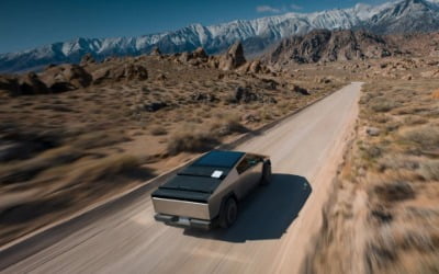 6년 기다린 '지디車' 출시에도…"이 가격엔 못 산다" 냉랭 [모빌리티톡]