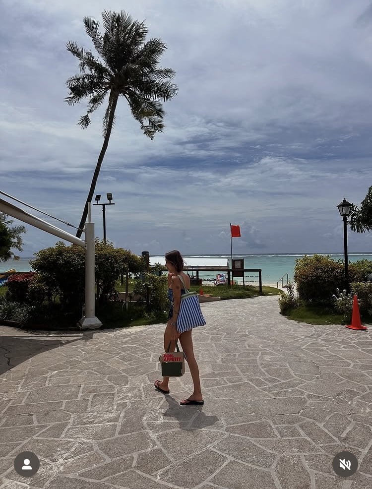 Korean TV Personality Kim Bin Woo Enjoys Sunny Getaway in Guam