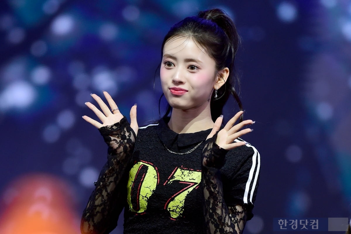 니쥬①, '보는 사람도 기분 좋아지는 예쁜 미소' [입덕도우미]