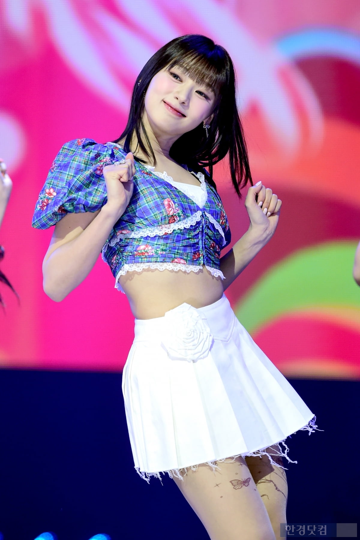 유니스, 레몬 100개 먹은 듯…'상큼함 가득~' [입덕도우미]