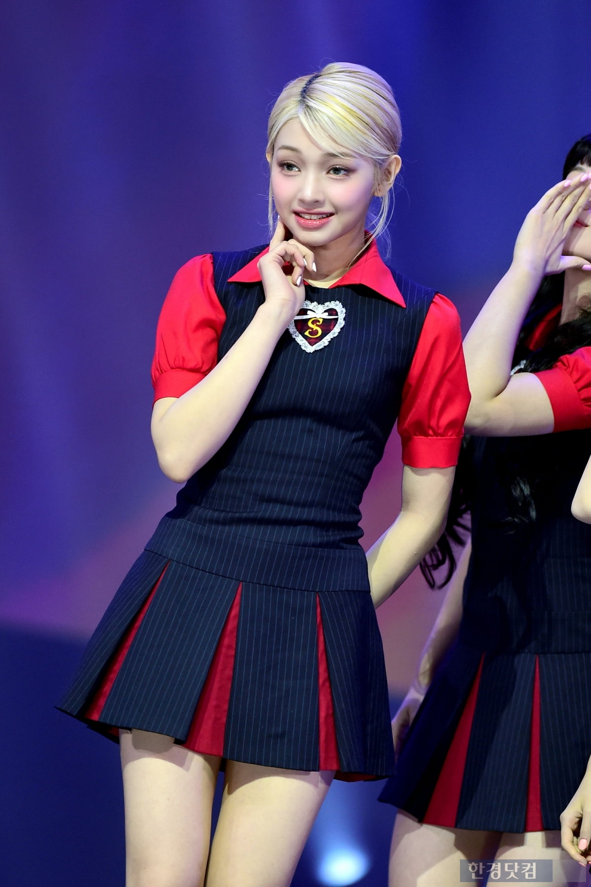 유니스, 레몬 100개 먹은 듯…'상큼함 가득~' [입덕도우미]