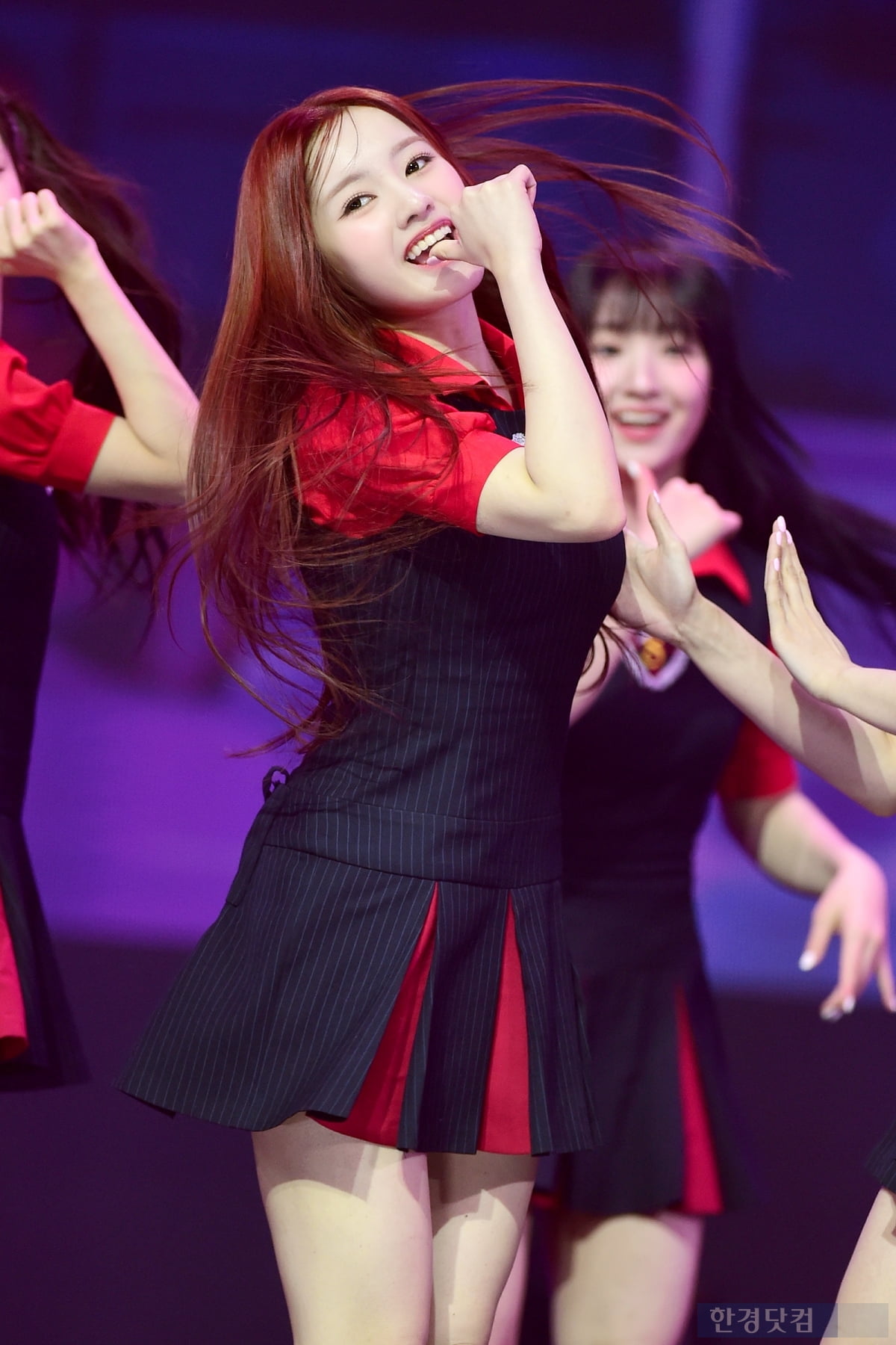 유니스, 레몬 100개 먹은 듯…'상큼함 가득~' [입덕도우미]