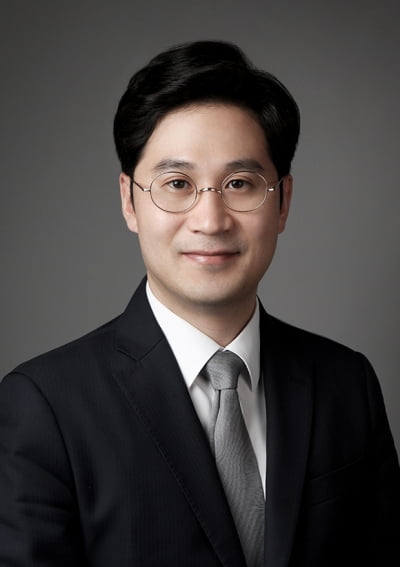화우, PEF 자문 '톱티어' 김영주 LAB파트너스 변호사 영입