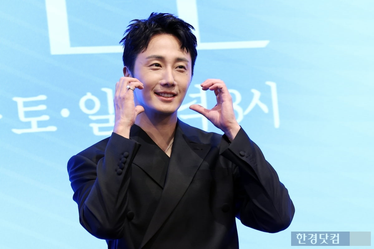 [포토] 정일우, '뭇 여성팬 설레게 만드는 미소'