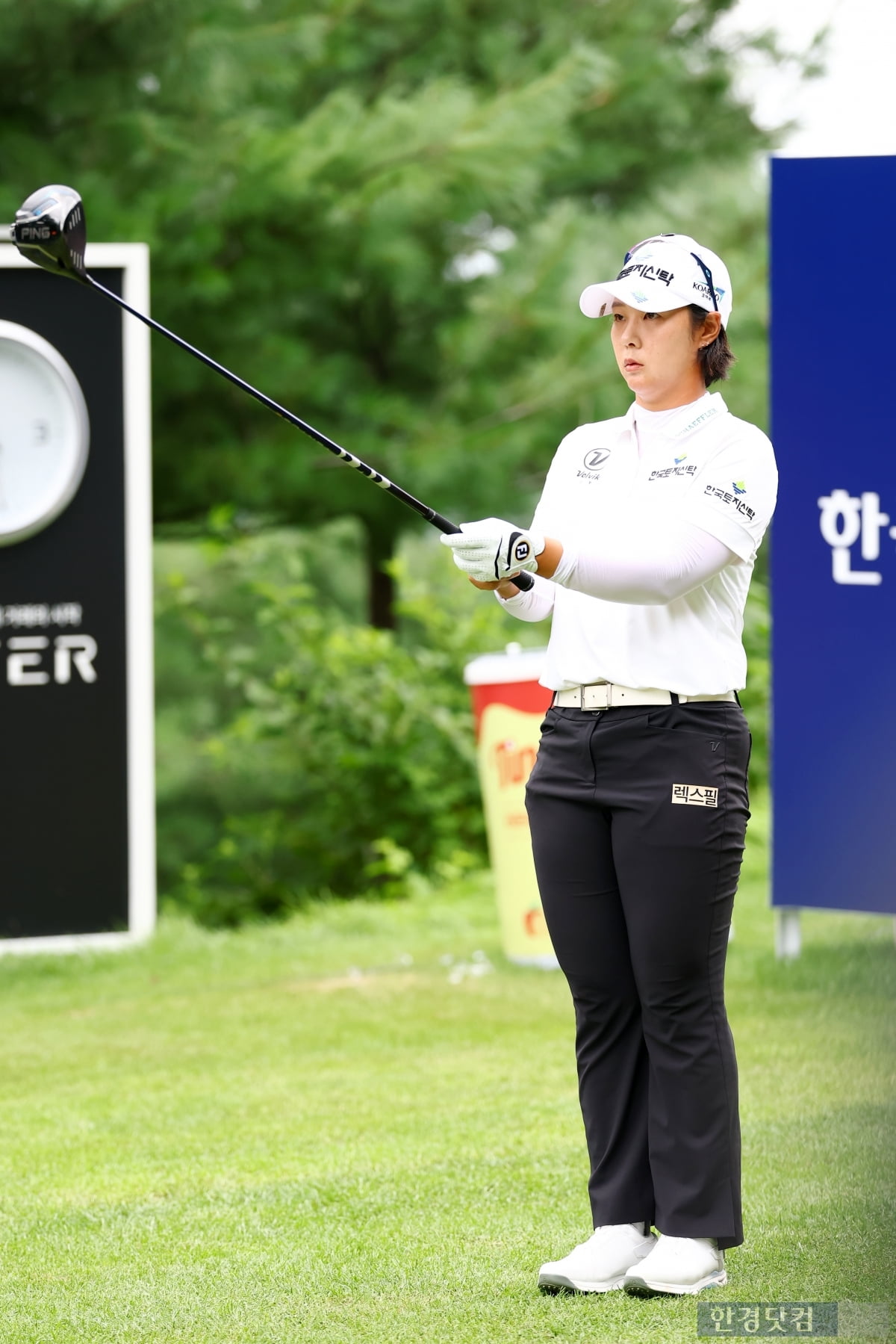 [포토] 박지영, '시즌 첫 승을 향해' (BC카드·한경 레이디스컵 2025)