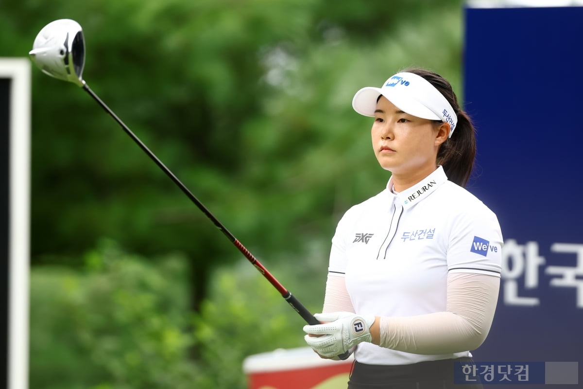 [포토] 임희정, '끝까지 최선을 다한다' (BC카드·한경 레이디스컵 2025)