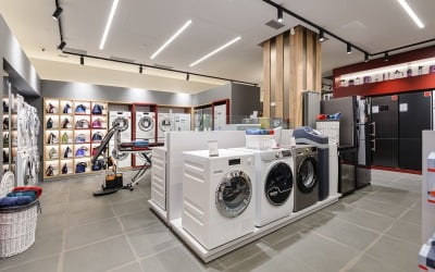 세탁비 이렇게 올랐나…"정장 한 벌 맡길 돈으로 티셔츠 산다"