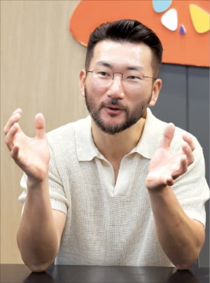 이준호 클룩 한국지사장은 “섬 주민이 끓여주는 매운탕을 맛보는 어촌 체험도 좋은 관광 콘텐츠﻿가 될 수 있다”고 말했다.    문경덕 기자