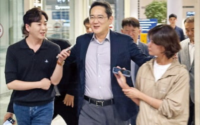 [포토] 귀국한 이재용 “일 열심히 하겠다”