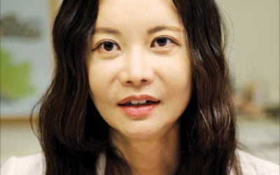 "제대로 사랑하고 책임지는 법 가르쳐야 할 때죠"