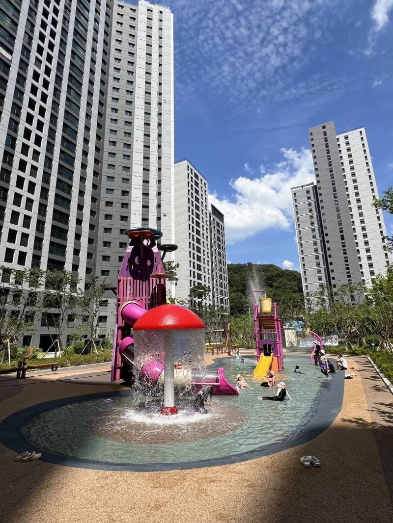 생활형 휴양지 아파트 ‘구미인동 하늘채 디어반 2차’ 본격 입주