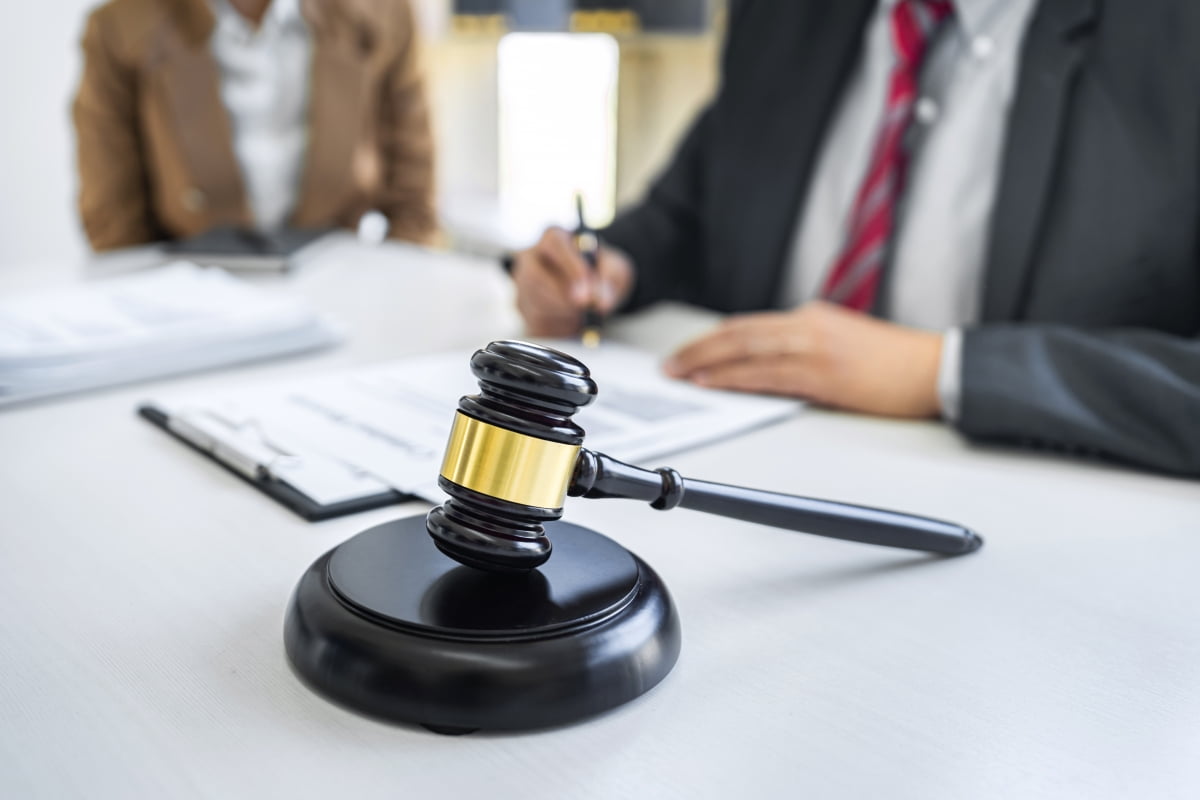 김병만의 친양자, 정우성의 혼외자…상속권 인정될까