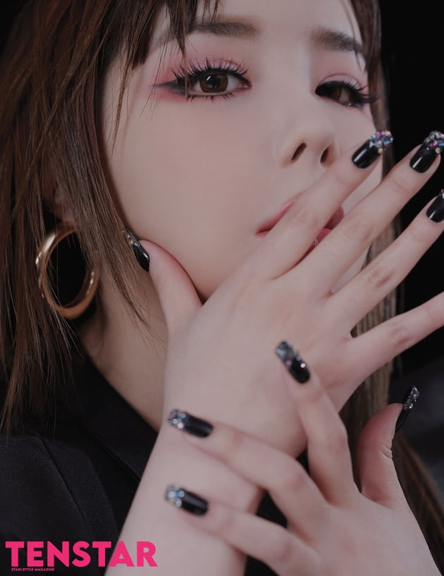 2NE1のパク・ボム、健康上の理由で活動休止を発表