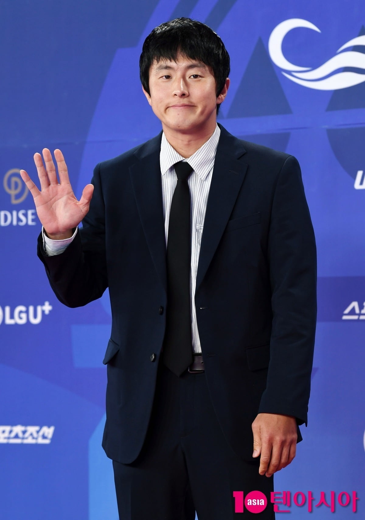 'Around the World 4' Wins Travel Show Award for Third Consecutive Year