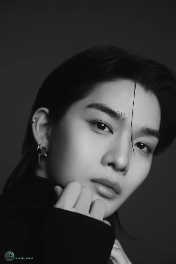 Bae Jin-young Set to Make Solo Debut This September