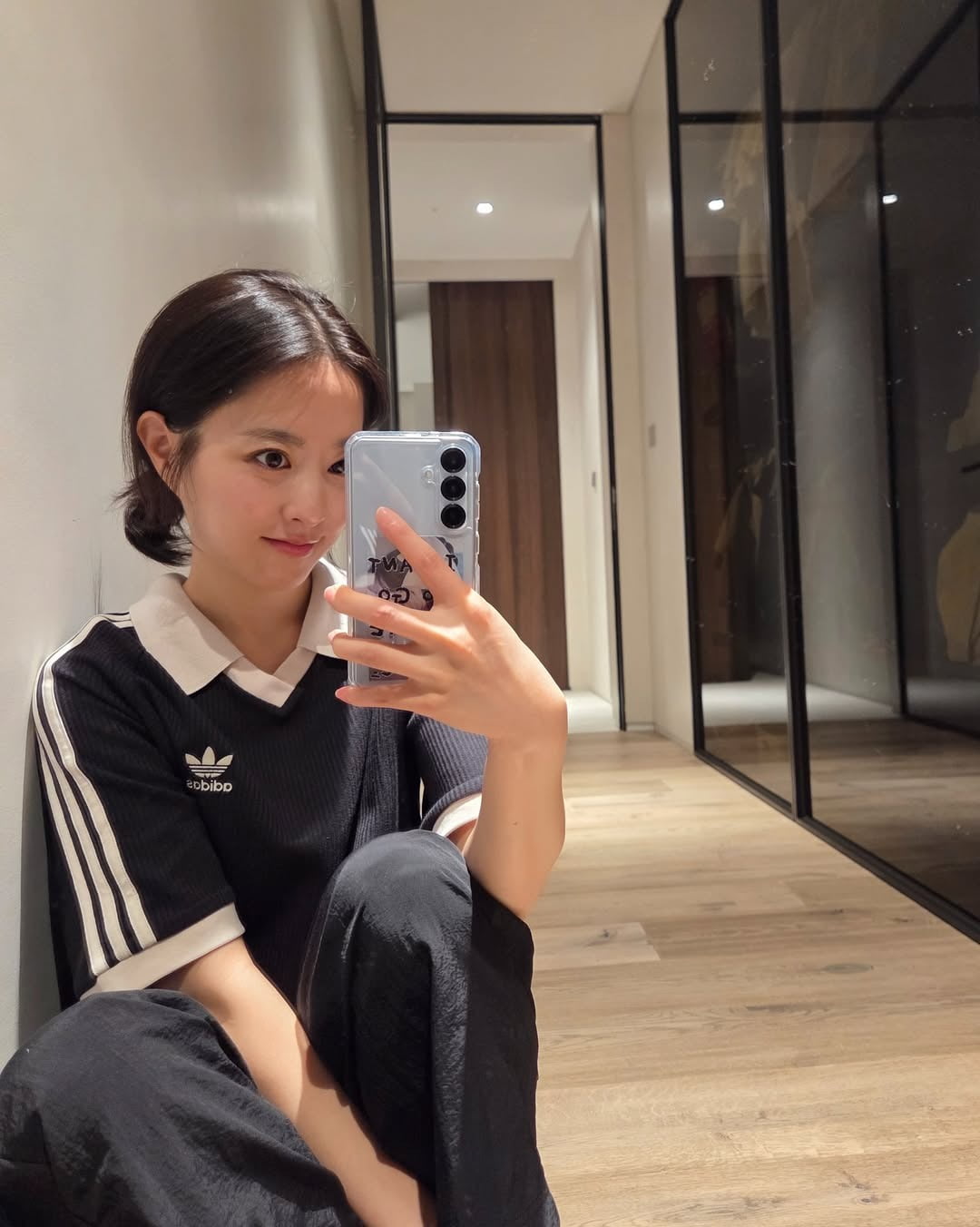 Park Bo-young Captivates Fans with Her Refreshing Charm on Social Media