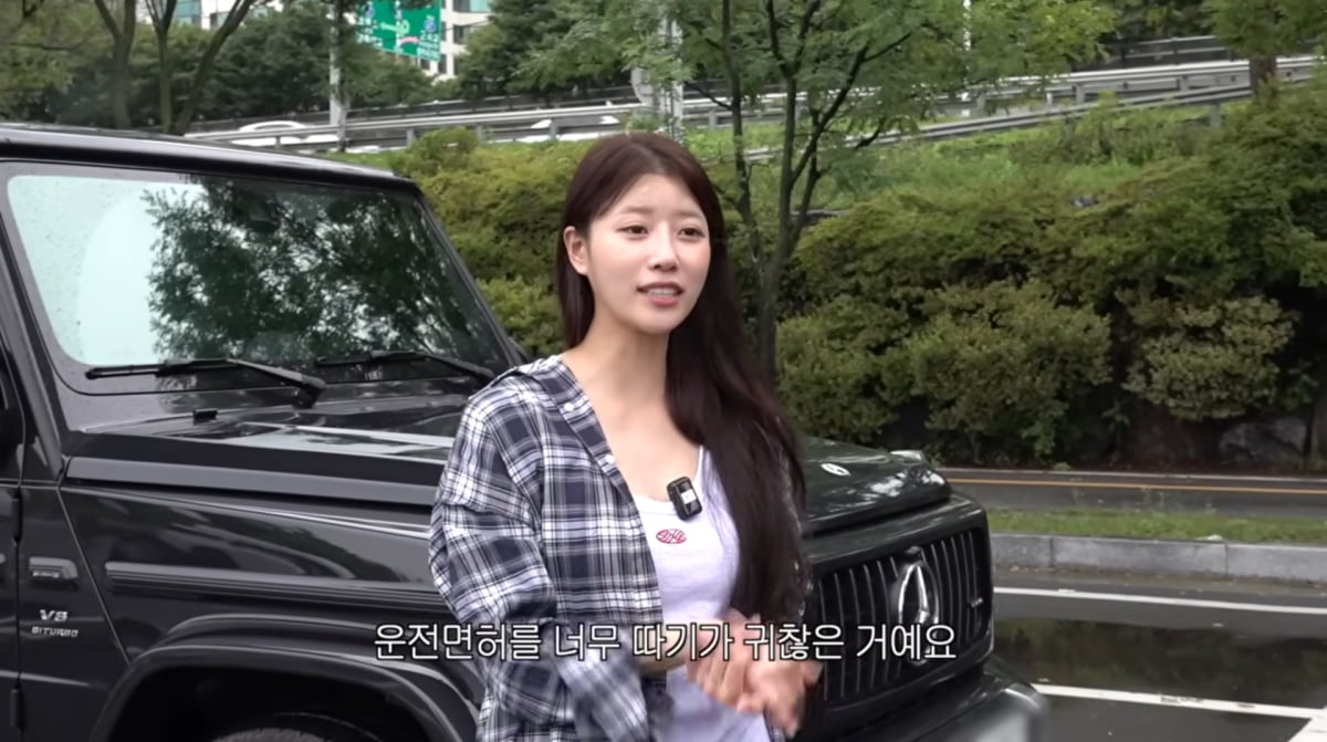 Former Lovelyz Member Mijoo Flaunts Her Luxury SUV in Latest YouTube Video