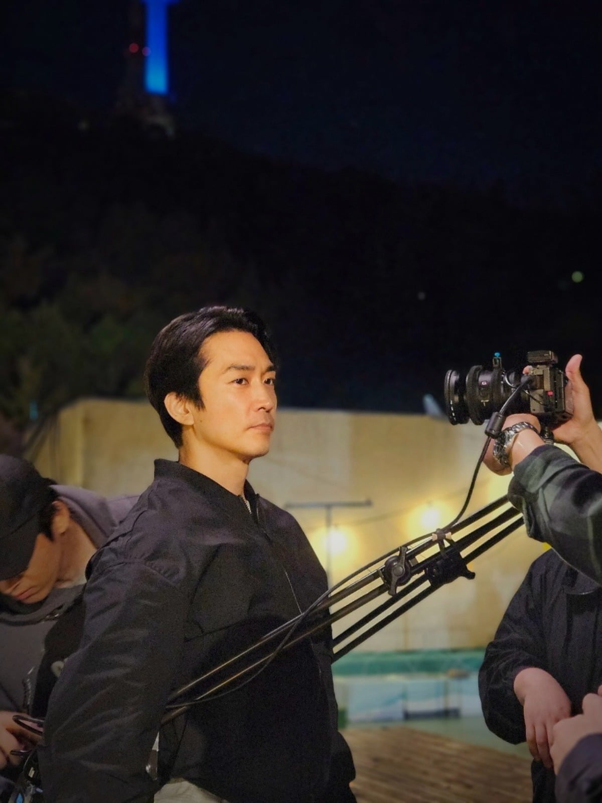 Song Seung-heon Captivates with Charismatic Presence and Real Estate Success