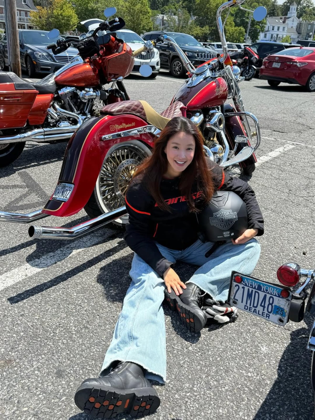 South Korean Actress Lee Si-young Completes 200km Motorcycle Tour in Long Island While Pregnant
