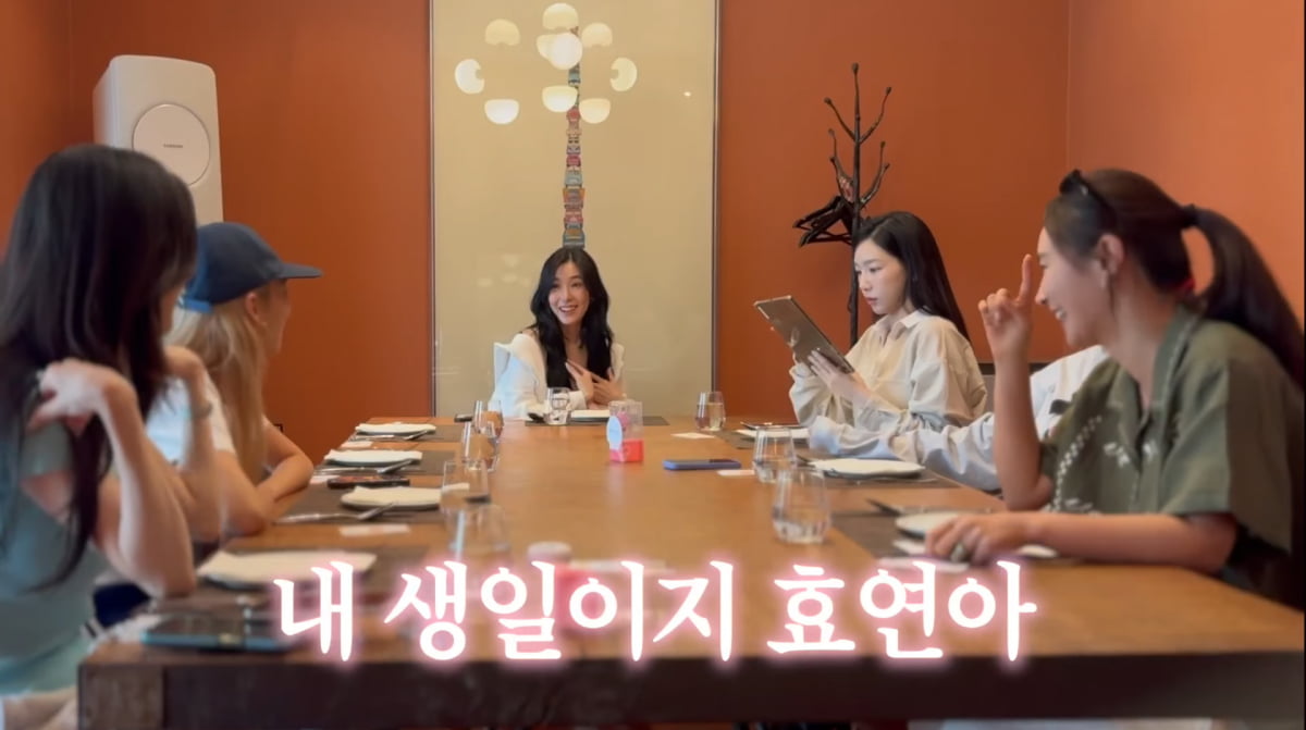 Girls' Generation Discusses 20th Anniversary Project During Tiffany's Birthday Celebration