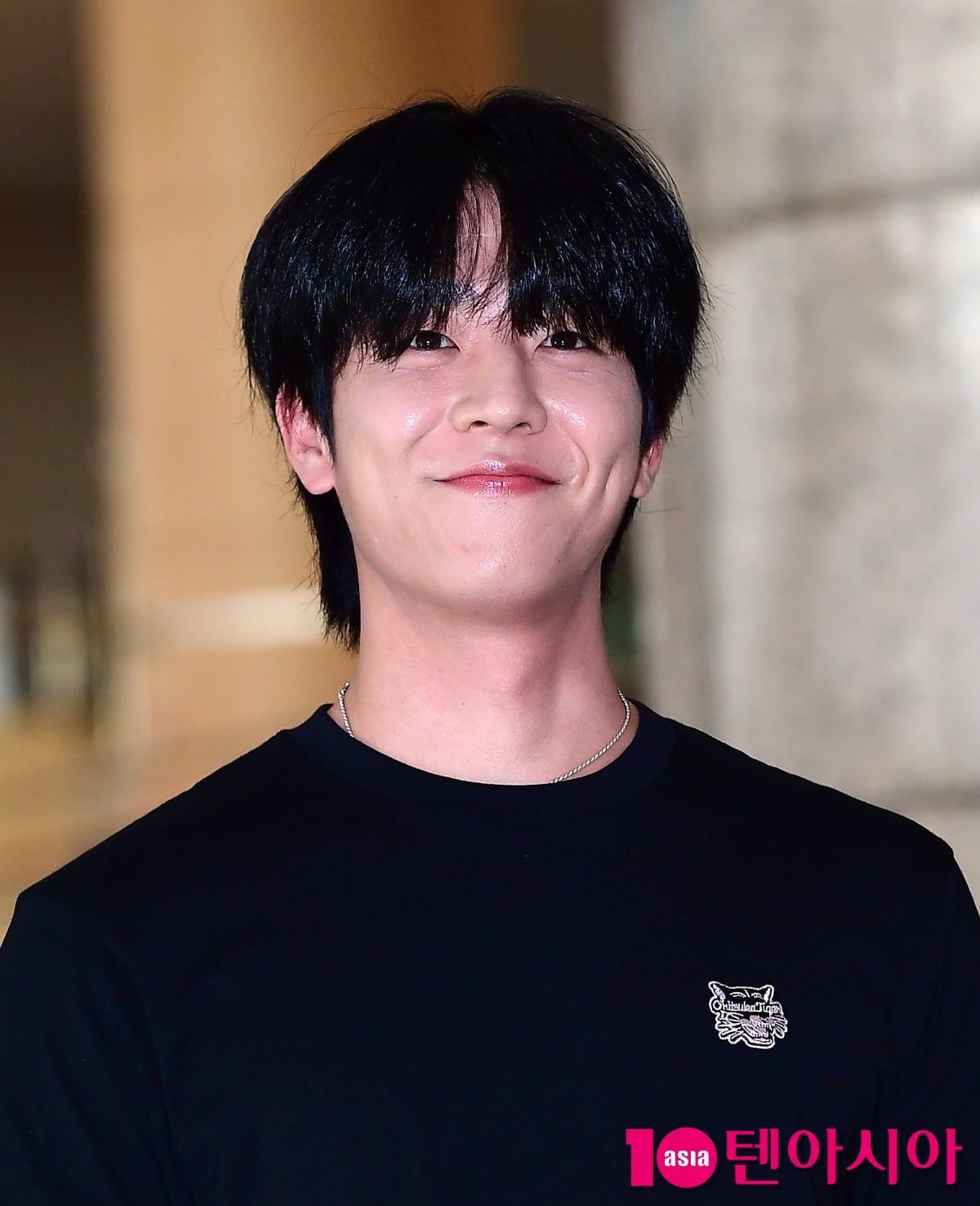 Actor Chae Jong-hyeop Signs Exclusive Contract with Blitzway Entertainment