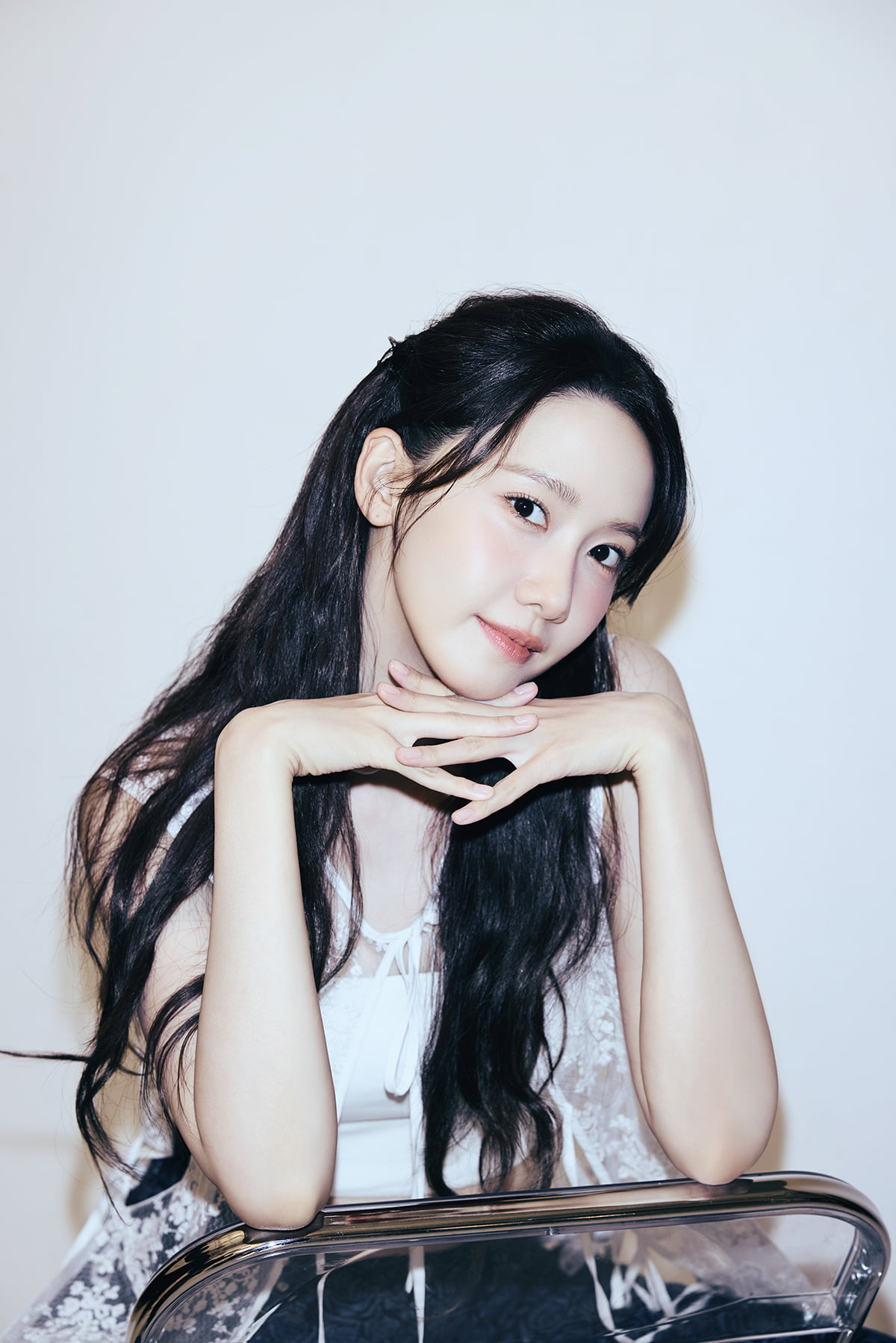 Lim Yoon-a Hopes to Ride the Success Wave of Jo Jung-suk's 'My Daughter is a Zombie'