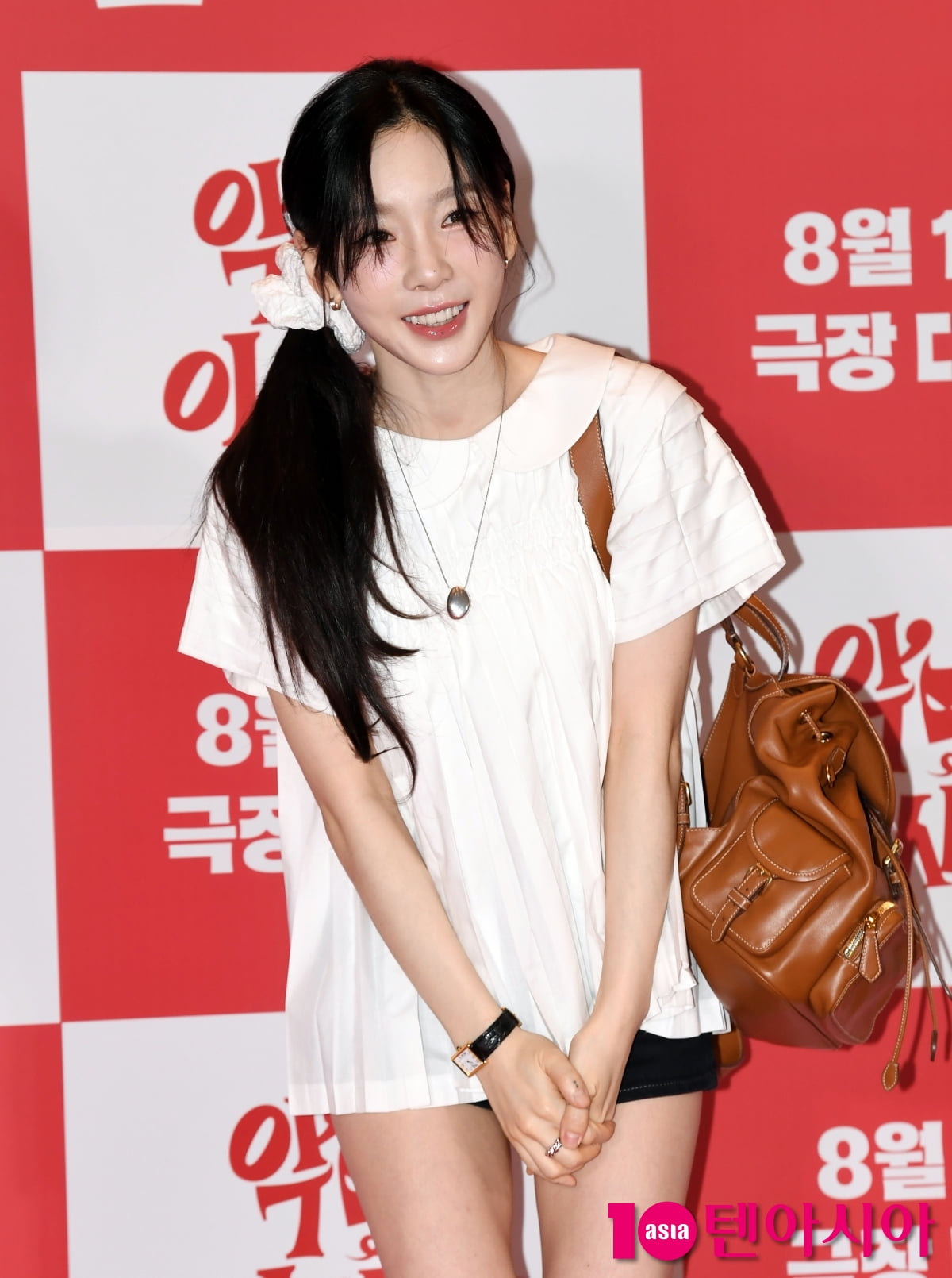 Girls' Generation's Taeyeon Attends VIP Premiere of 'Pretty Crazy' in Seoul