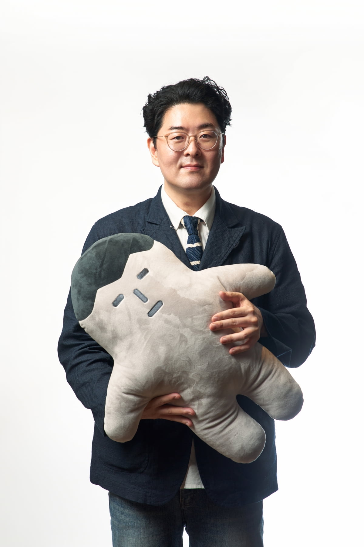 Director Lee Sang-geun Expresses Confidence in Yoona for 'Pretty Crazy'