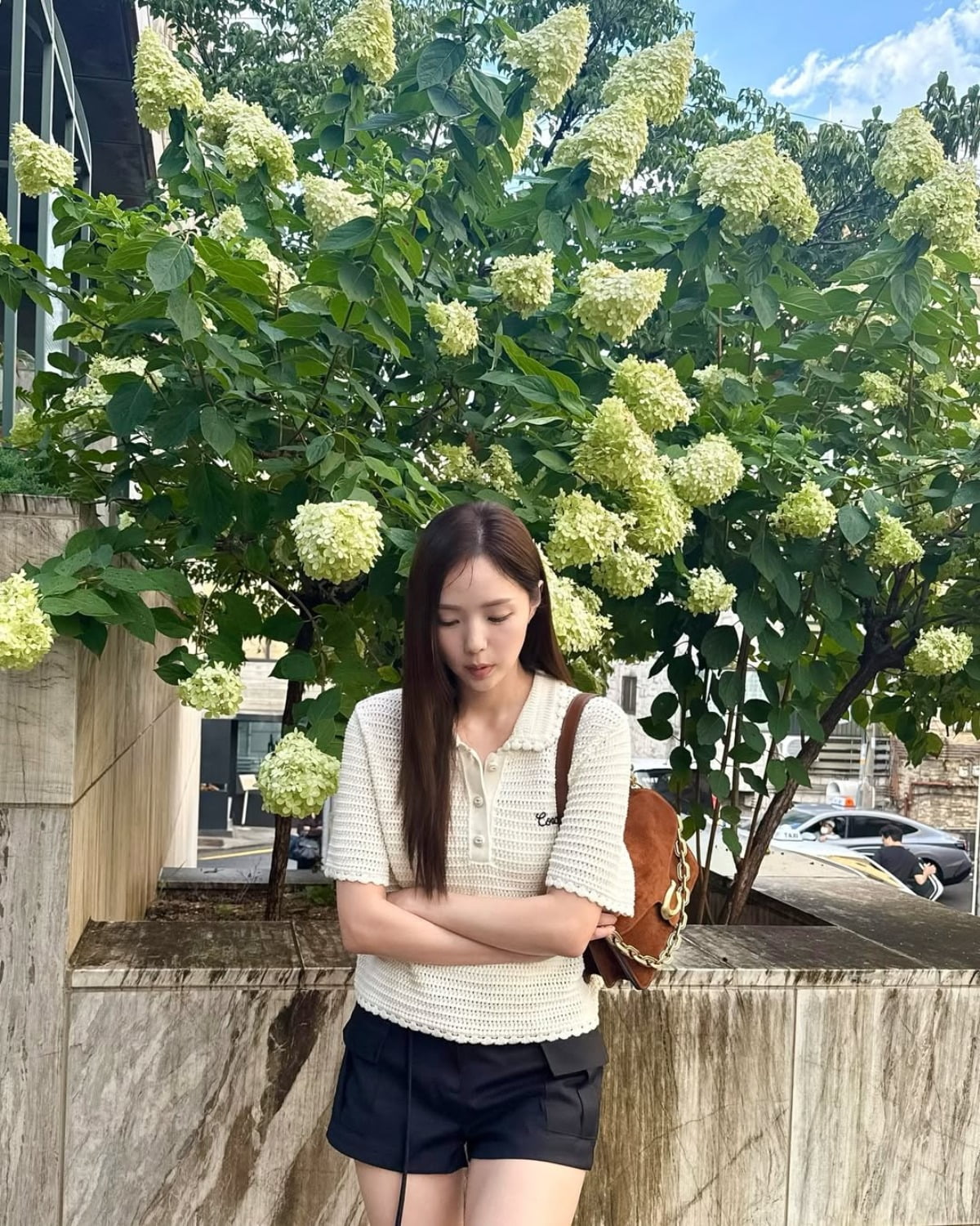 Chae Soo-bin Shines in Summer-Themed Photoshoot, Captivating Fans with Her Timeless Beauty