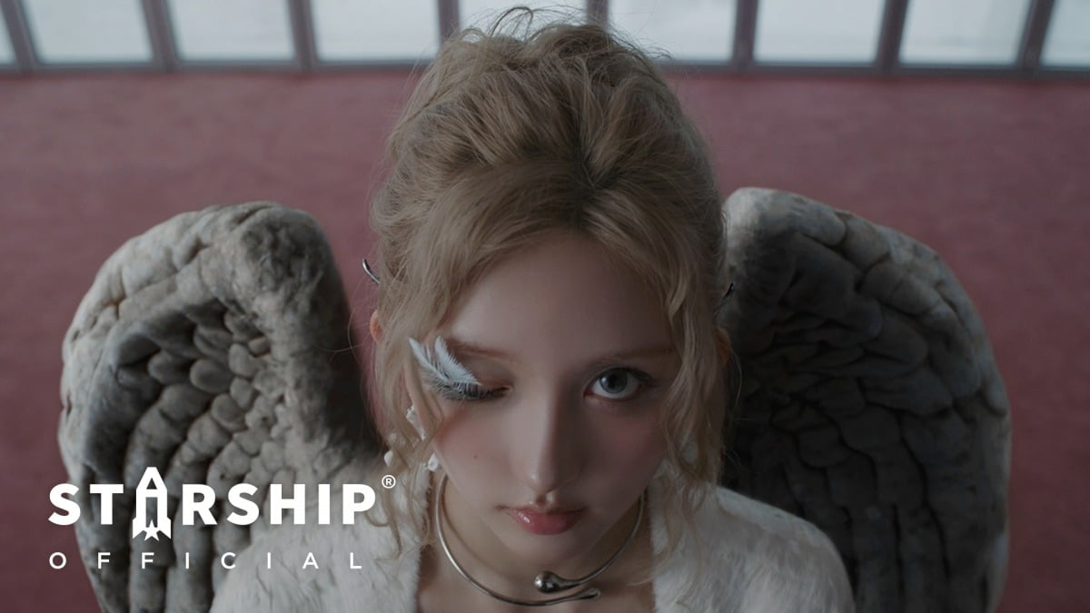 IVE Transforms into 'Evil Cupid' in Anticipation of New Mini Album 'IVE SECRET'
