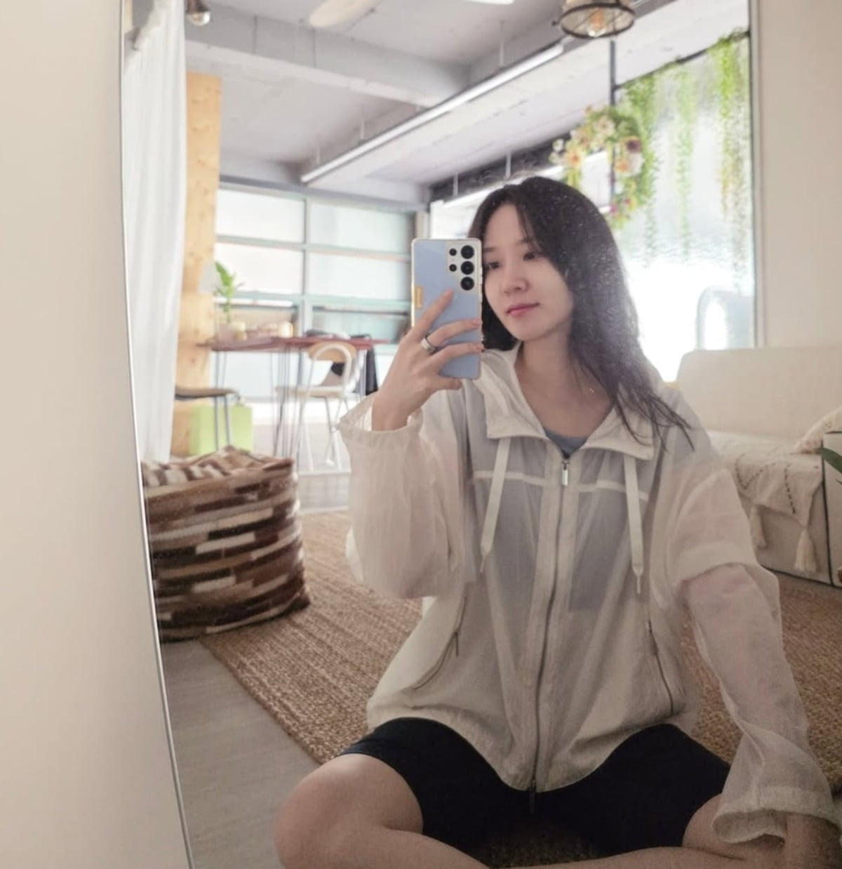 パク・ウンビン、夏の爽やかさとラブリーなオーラを同時にキャッチ！