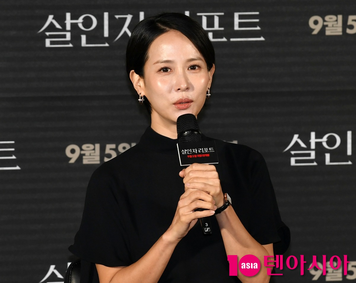 チョ・ヨジョンとチョン・ソンイルが挑むスリラー映画『殺人者レポート』、緊張感溢れるインタビューゲーム