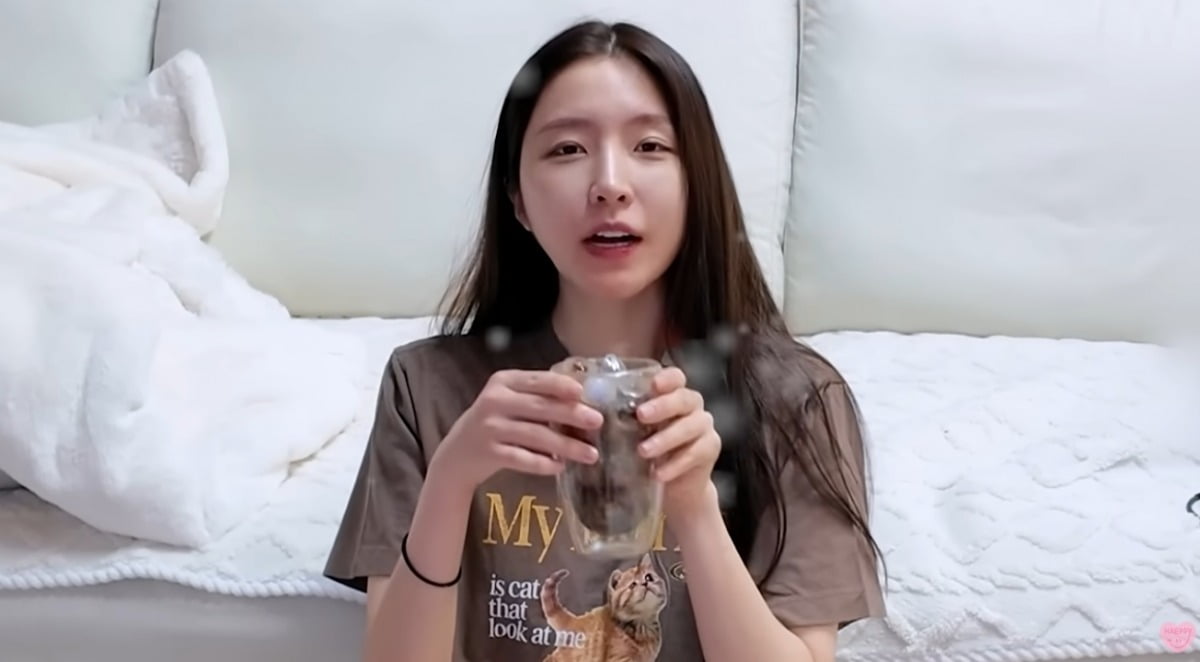 Influencer Sung Hae-eun Shares Her Fitness Secrets on YouTube