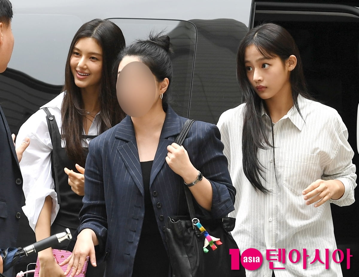NewJeans Members Attend Court Hearing in Seoul