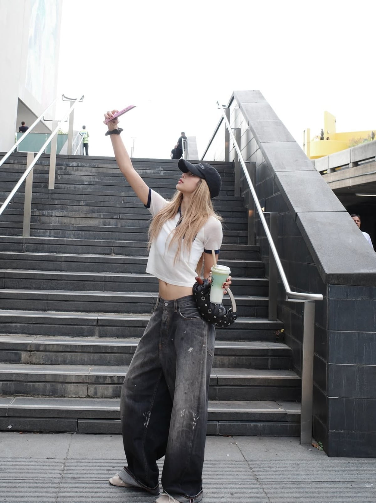 BLACKPINK's Lisa Charms Fans with Dreamy London Photos Amidst Dating Rumors