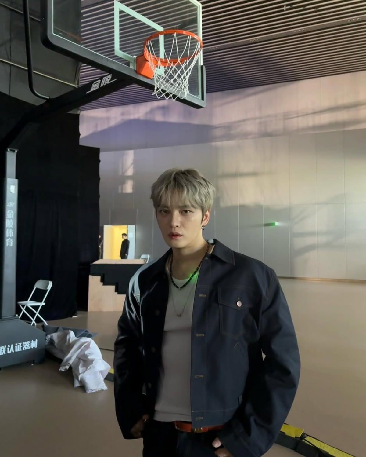 K-Pop Star Kim Jaejoong Delights Fans in Qingdao with Heartfelt Fan Meeting