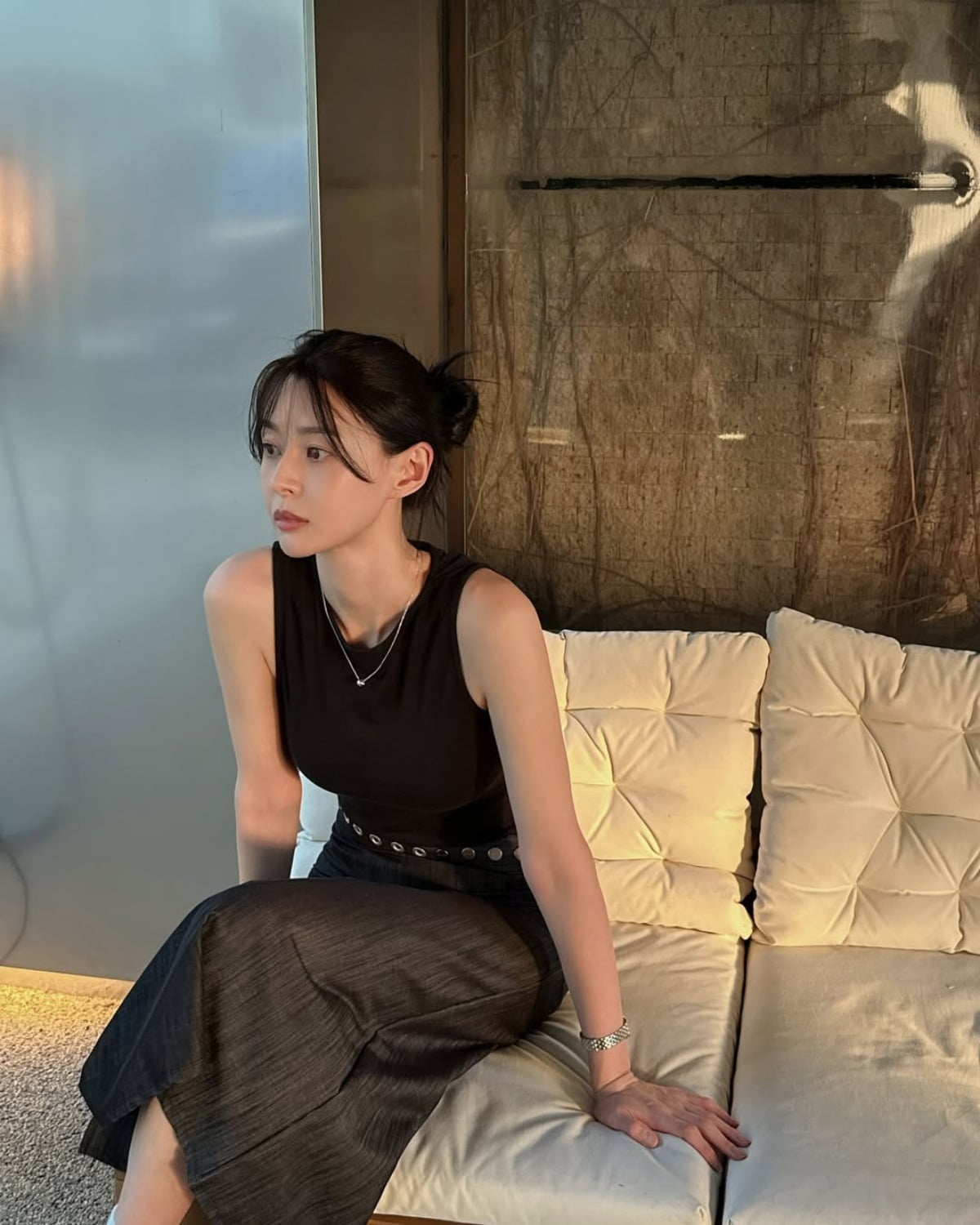 Kwon Nara Stuns Fans with Goddess-like Beauty in Latest Instagram Update