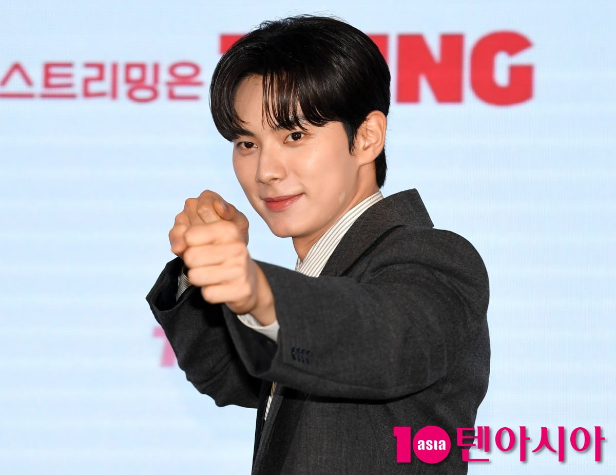 新星俳優イ・チェミン、ゴールドメダリストとの5年間の契約終了