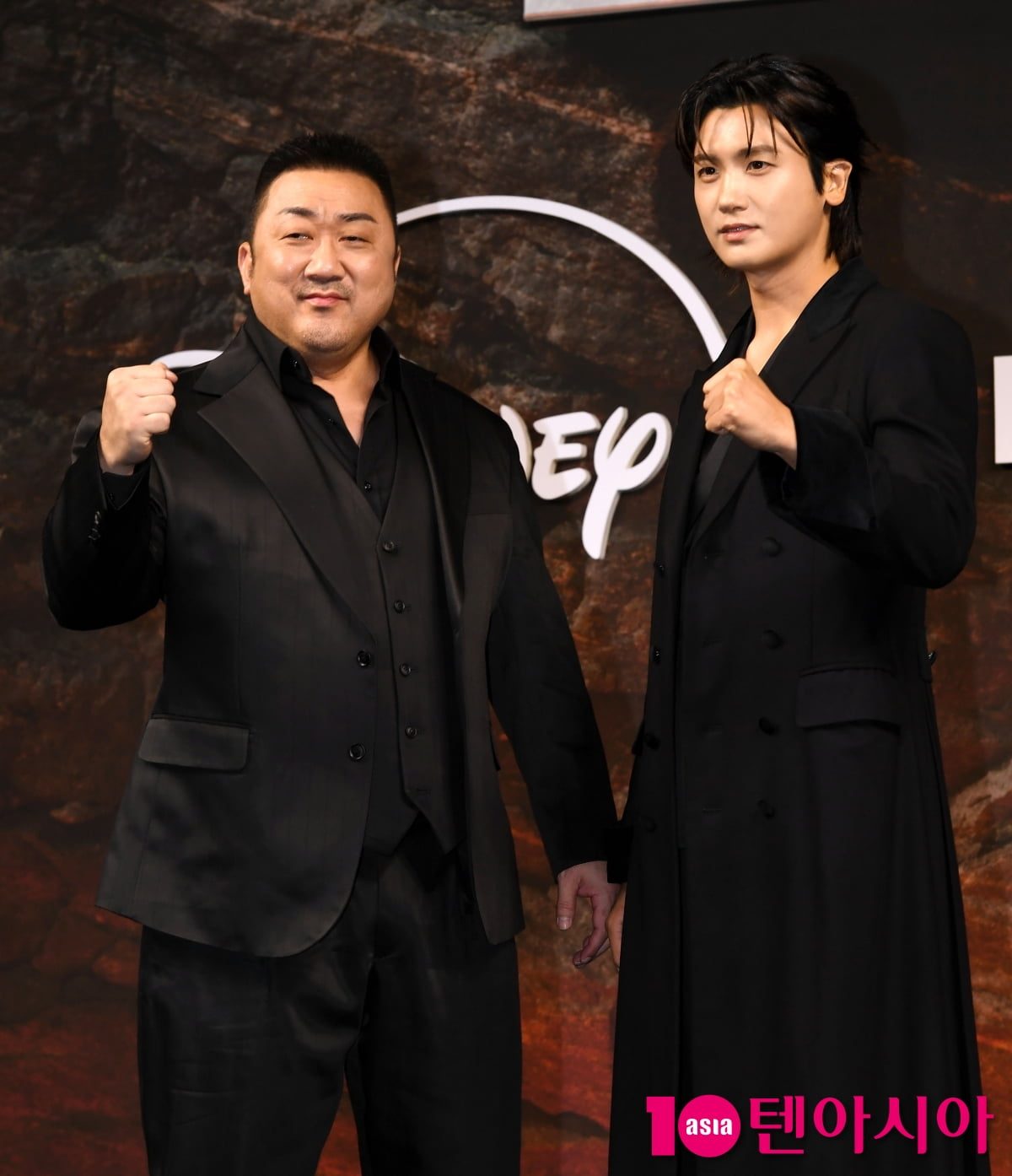 Park Hyung-sik Shares Excitement for New Role in Disney+ Series 'Twelve'