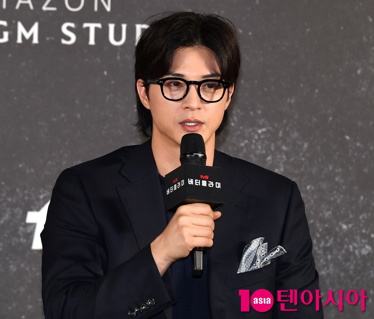 Kim Ji-hun Attends Press Conference for Global Series 'Butterfly' in Seoul