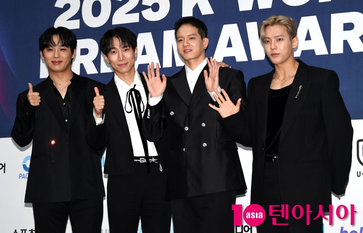 BTOB Shines on the Blue Carpet at the 2025 K-World Dream Awards in Seoul