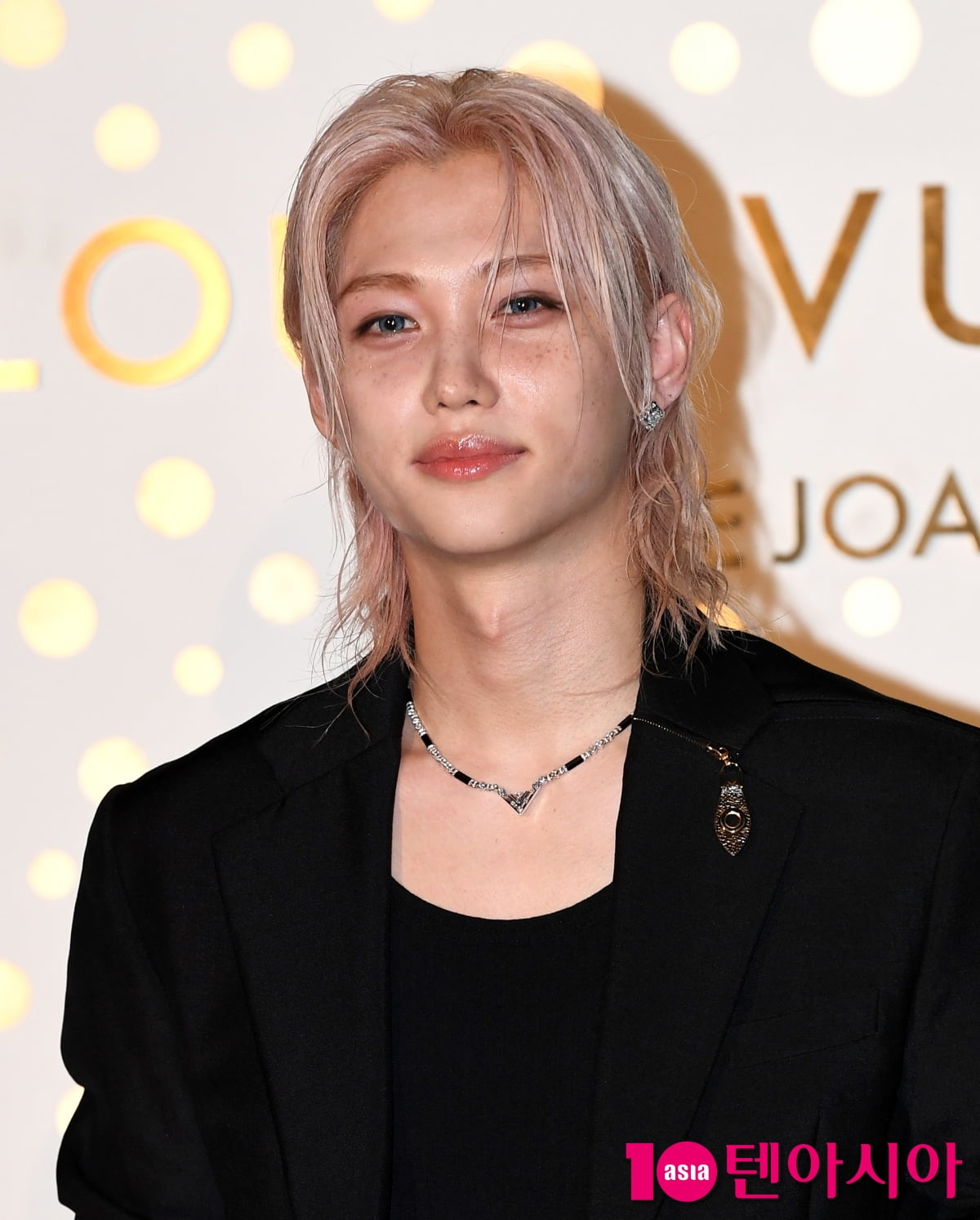 Stray Kids' Felix Shines at Luxury High Jewelry Event in Seoul