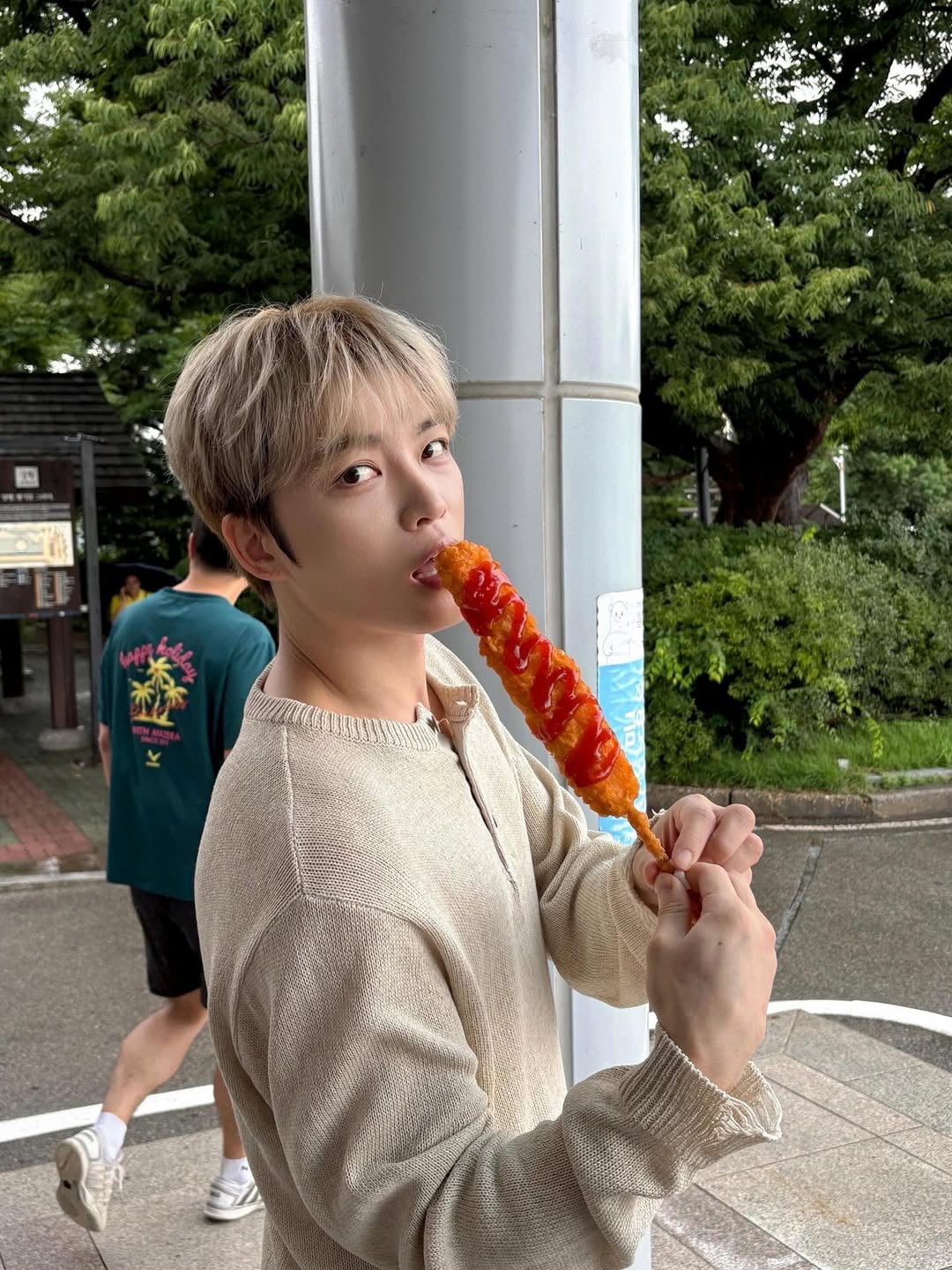 キム・ジェジュン、日常のひとコマを共有しファンと交流