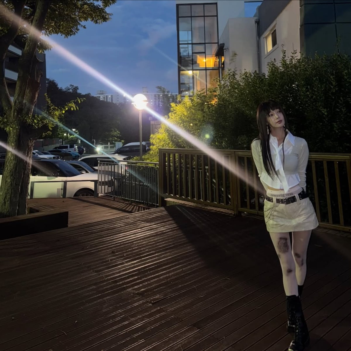 South Korean Star Nam Gyu-ri Captivates Fans with Stunning Nighttime Photos on Instagram