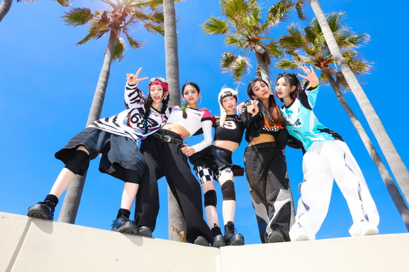 K-Pop Group X:IN Unveils Concept Photos for New Single 'RRRUN'